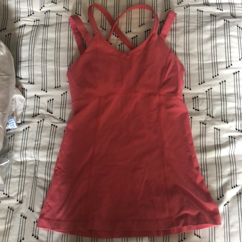 Lululemon built in bra strappy tank